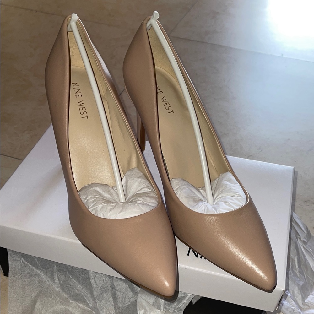 Nine West Women's Nude Heels
